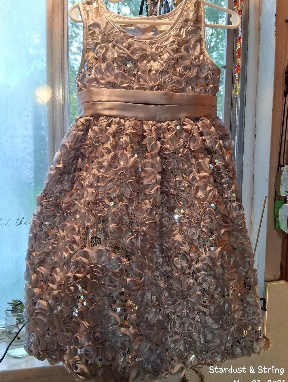 Blueberi Boulevard Silver Sequin Rosette Toddler Formal Dress Wedding Party 3T